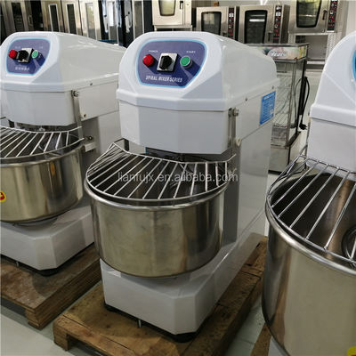 Hotel-Restaurant Backgeräte Spiral-Teigmischer mit 101-200 R/m Mischgeschwindigkeit