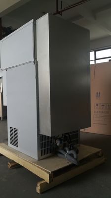Tageskapazität 45 kg/Tag Eiswürfel-Dispenser mit automatischer Eismaschine und Mond-Eis von Chin