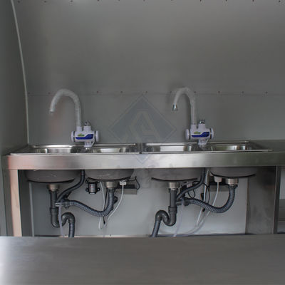 Hochproduktivitäts-Lebensmittel-Lkw 2020 Handels-Lebensmittel-Wagen von Real in Ghana