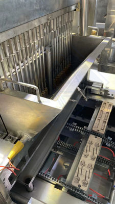 200-300 kg/h Kapazität Vitamine Gummy Candy Machinery für Lollipop Produktionslinie