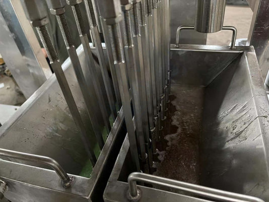 1900*900*1620mm Gelatine Halbautomatische Gummiablagermaschine für die Süßwarenproduktion