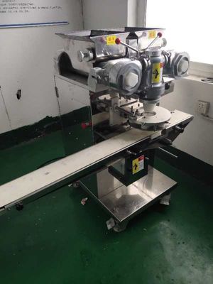 Professionelle Doppelfüllmaschinen für die Verkrustung von Keksen und Backwaren