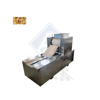 220V/380V angepasste runde, knackige, quadratische Butterkuchenmaschine 2350*1150*1350mm