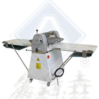 Automatische Maschine zur Herstellung von Teigplatten für die Keksproduktion mit hoher Produktivität