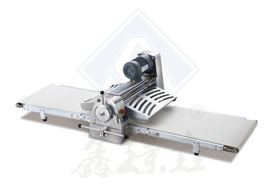 Automatische Maschine zur Herstellung von Teigplatten für die Keksproduktion mit hoher Produktivität