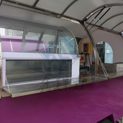 Außendienst für Nachspeisen Käse Kekse Chips Lebensmittelkorb Mobiles Lebensmittelfahrzeug