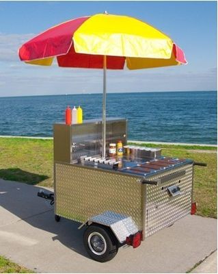 Street Food Grill Nahrungsmittelwagen mit Maschinen Funktion Lebensmittelverkauf Rohstoff Mais