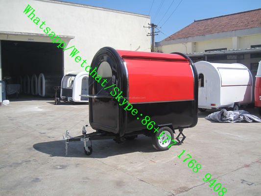 Der Eiscreme-Truck ist perfekt für das mobile Lebensmittelgeschäft.