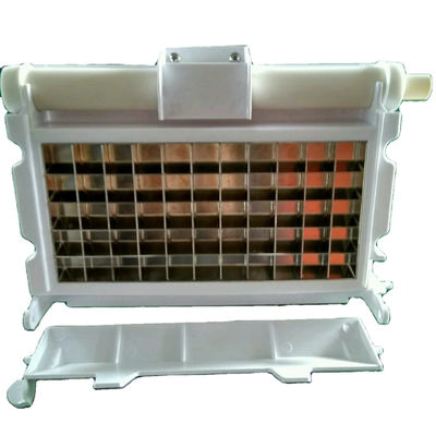 Industrieller Eiswürfelhersteller mit 65 kg/24h Produktionskapazität und Luft-Wasser-Kühlsystem