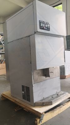 Haus Eiswürfelmacher mit Edelstahl 304 Material und vollautomatische Funktion
