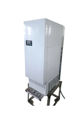 Automatisches Steuerungssystem Eismaschine zur Befüllung von Eis auf der Unterseite