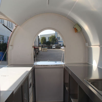 380*160*235 CM Street Mobilgas Eiscreme Lebensmittelfahrzeug mit vollständiger Kücheneinrichtung