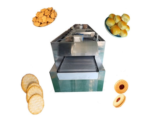 Elektrischer Ofen zum Backen von Keksen und Kartoffelchips in 22,5 x 32,5 x 24,5 cm Tunnelgestaltung