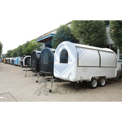 Outdoor Street Vending 4.5M Mobil-Food-Truck mit Ein-/Doppel-Achsen und Design