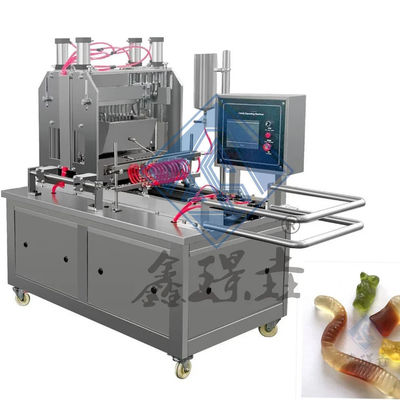 Hochproduktions- 500-Kilogramm-Süßwarenmaschine für die Produktion von Lollipop und Gummy Bear in Shanghai