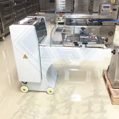 Multifunktionale Ei-Brot-Teig-Form-Stretcher und -Schneider für Pizza-Brot-Toast