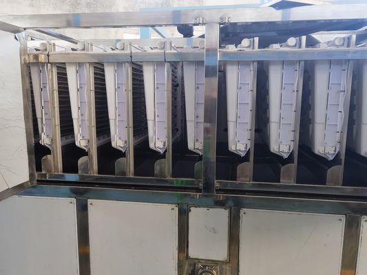 Große 5-Tonnen-Wasserkühlmaschine für die Kühlung von Eiskübeln mit 220-Volt-Voltbedarf