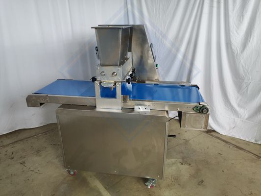 Kleine automatische kommerzielle Keksmaschine Silberdesign für Keks-Produktionsanlage