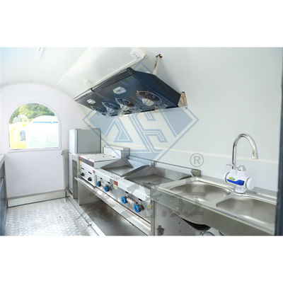 Outdoor Street Vending 3.5M Double Axle Mobile Food Truck mit Baldachin und schönem Design