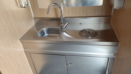 Außen-Tolettenauflieger für öffentliche Einrichtungen 2/3 Stall Mobiltoilette