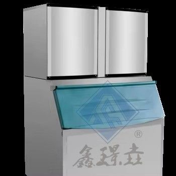 Einfache und langlebige Eiswürfelmaschine 430x520x800 für Luftkühlung Wasserkühlung
