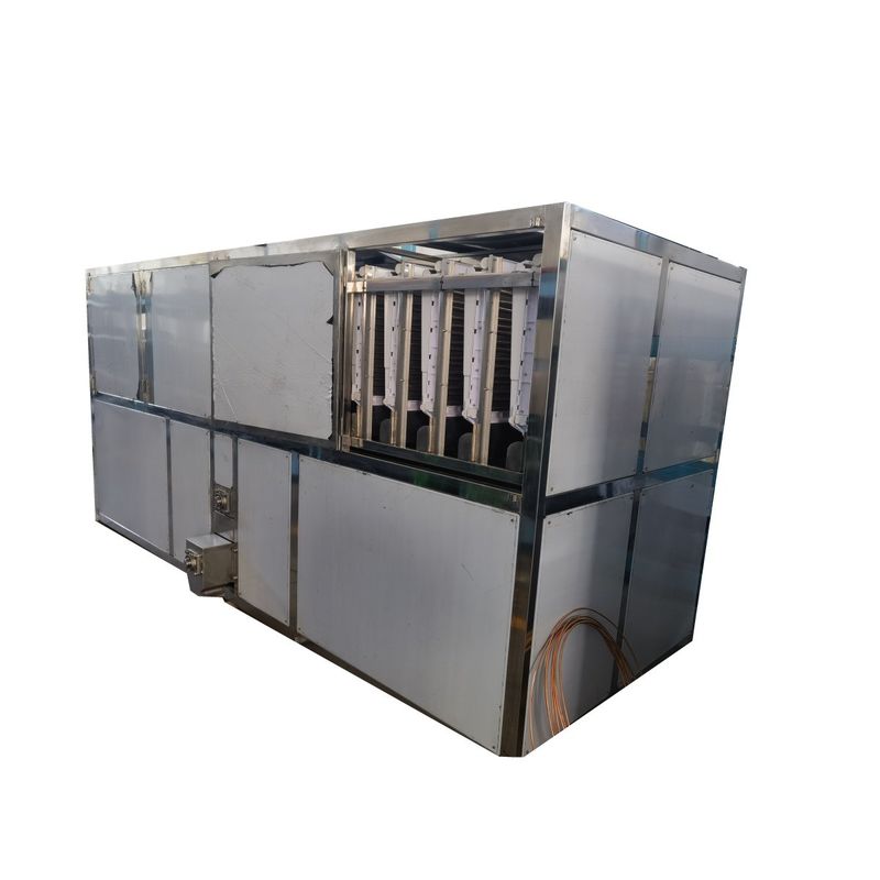 Hohe Kapazität 2 Tonnen pro Tag Halbautomatischer Industrie-Eiswürfelmacher JYC-6000P 380V